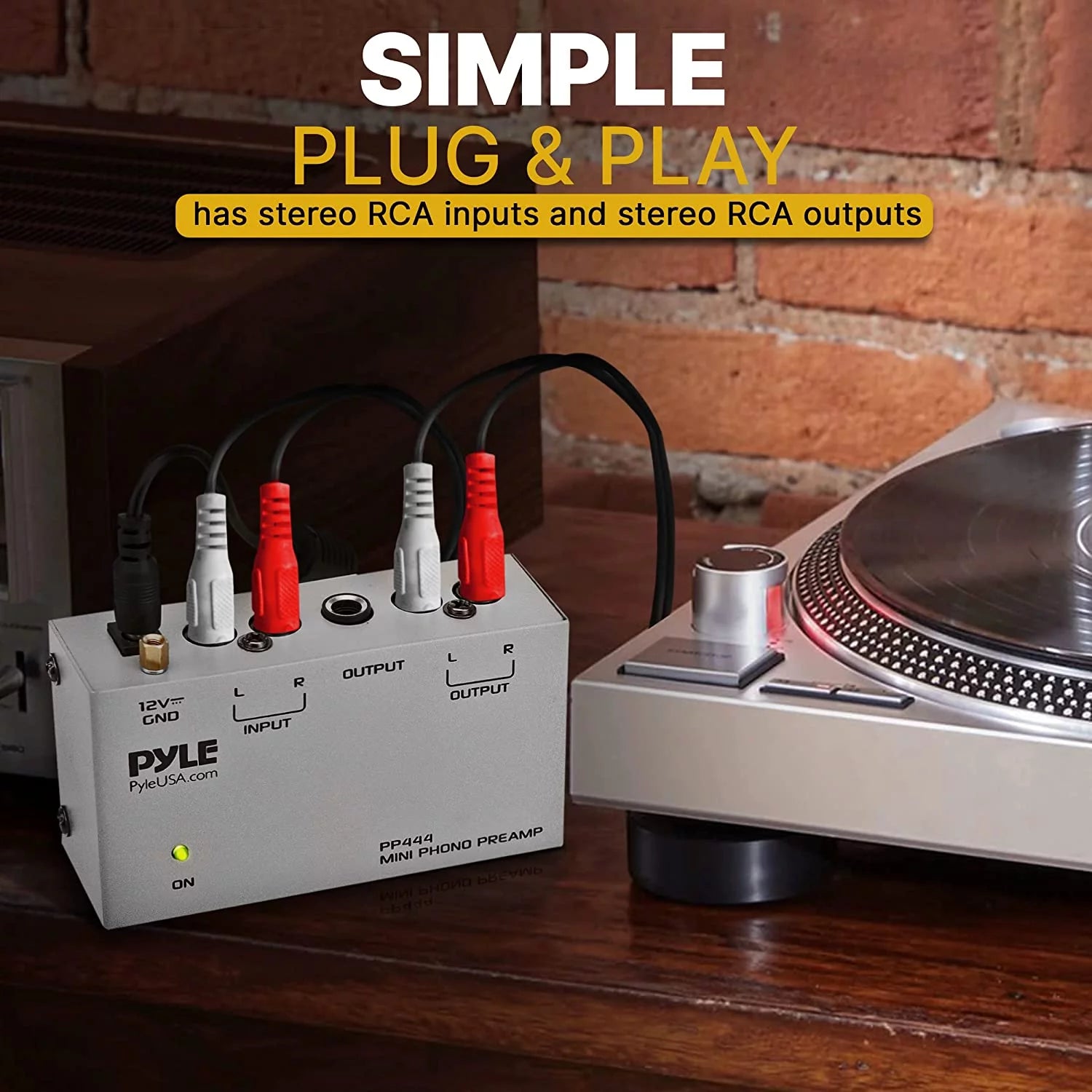 Phono Turntable Preamp with RCA Input & Output R8449