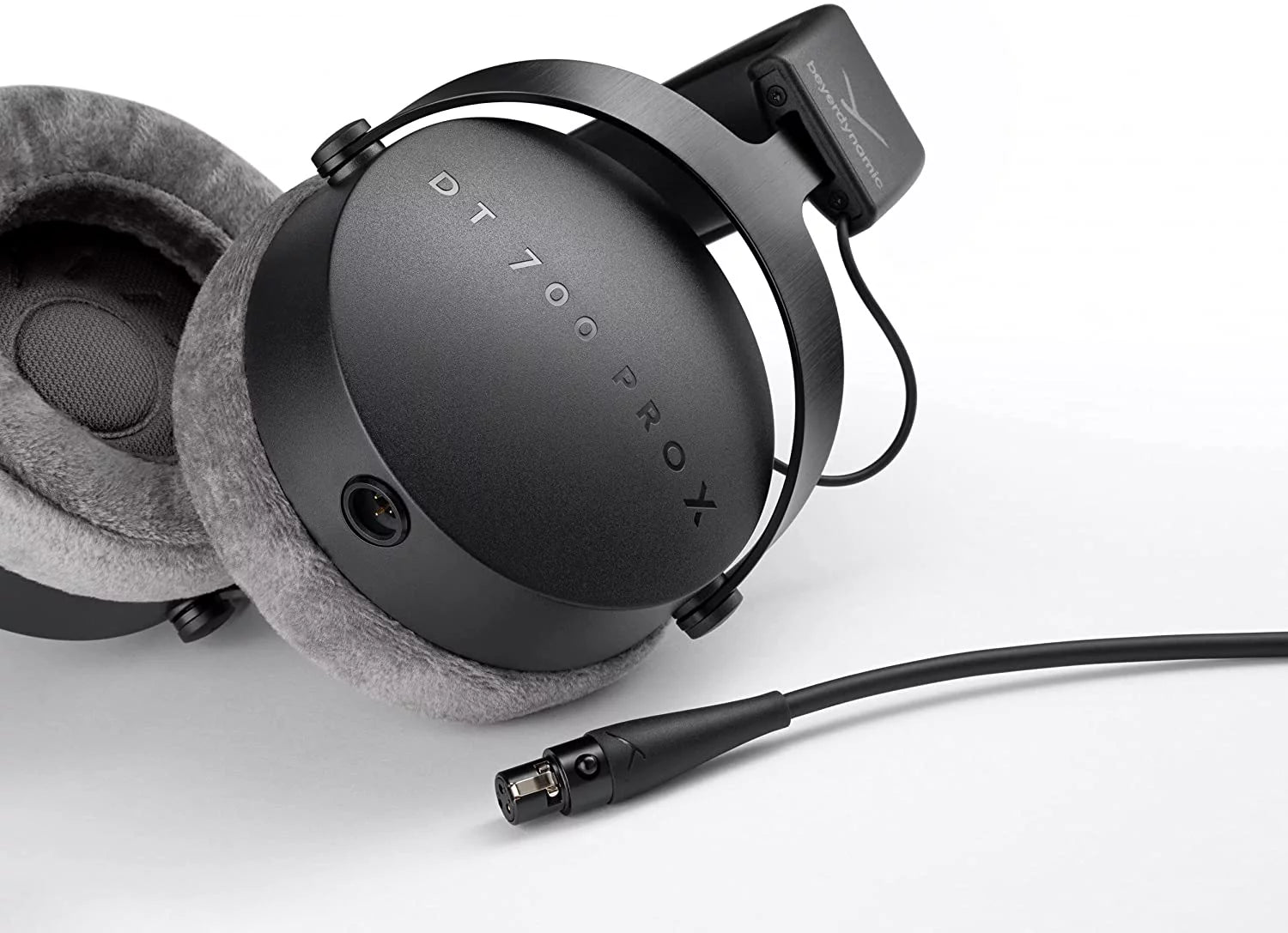 Beyerdynamic DT 700 Pro X Closed-Back Studio Headphones with Detachable Cable R999011