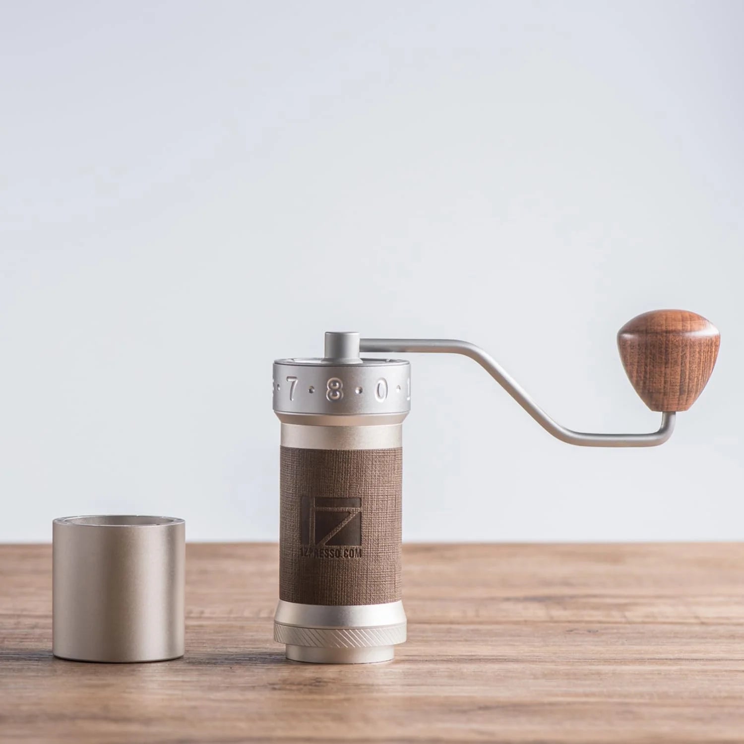 1Zpresso K-Max Manual Coffee Grinder Silver Conical Burr S624