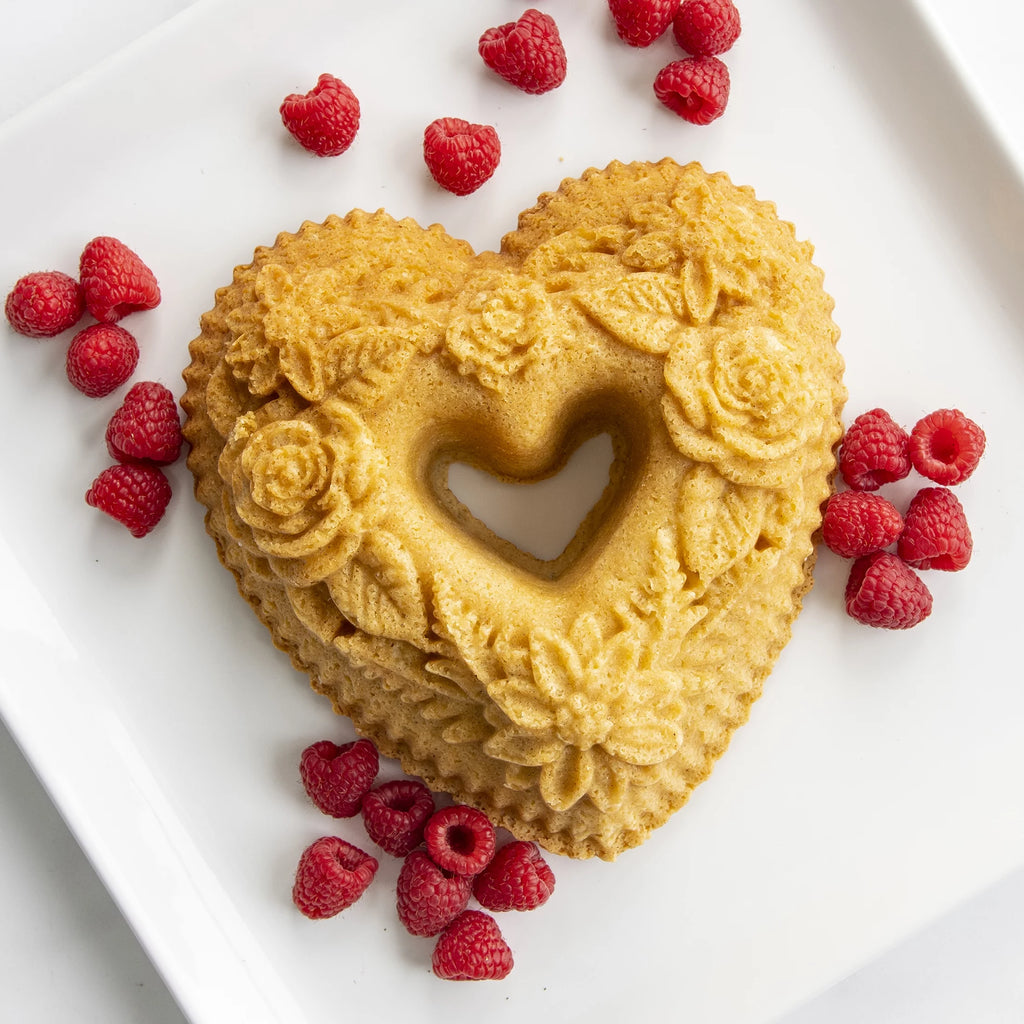 Nordic Ware Floral Heart Bundt Pan V620